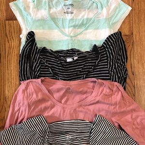 GIANT Maternity Lot. Sizes small/4.